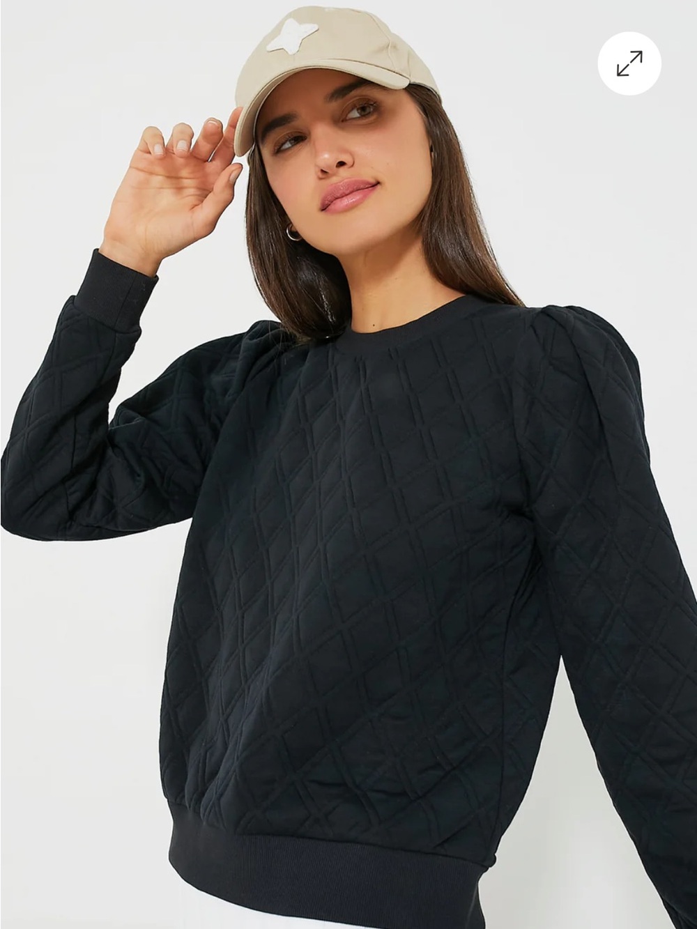 Tnuck Sport Black Puff Sleeve Campbell Pullover